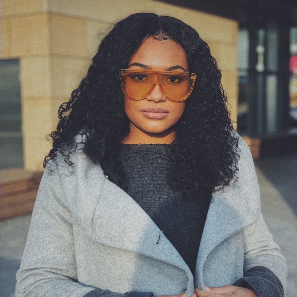 Meet your Posher, Georgia